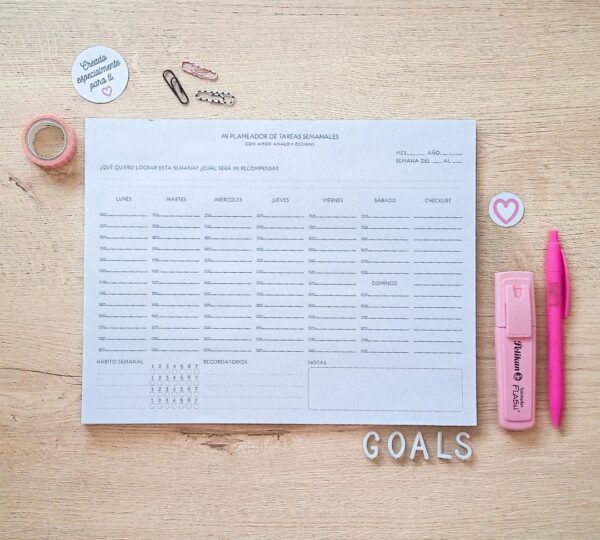 planifica tus tareas en un bloc de hojas semanales